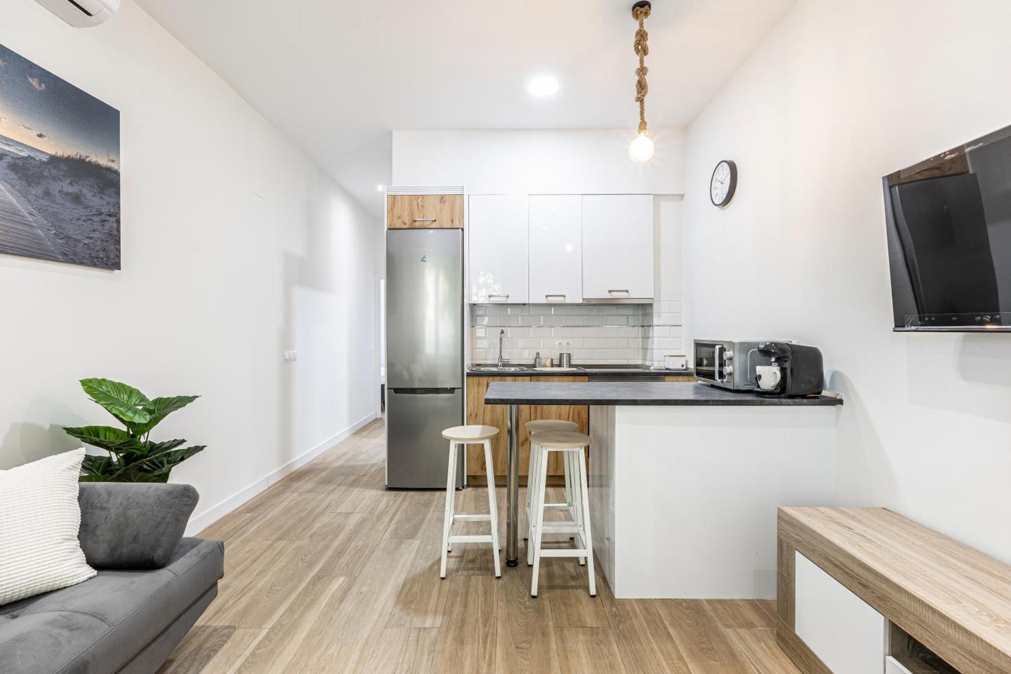 Apartamentos A 5 Minutos Del Centro De Madrid 4P Exterior foto